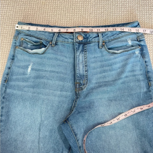 7 for all mankind distressed slim flare jeans 12 - Picture 4 of 10